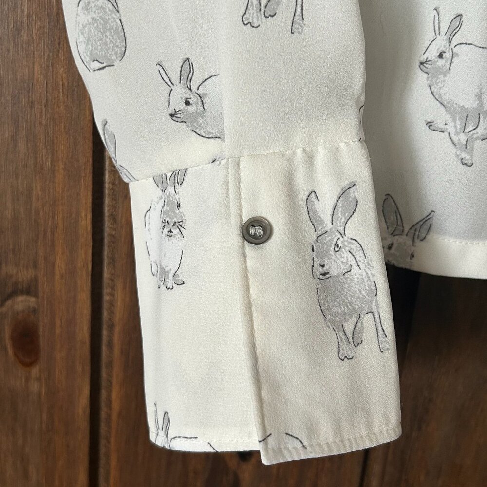 H&M White Button Down Shirt With Gray Bunny Print - Picture 3 of 8